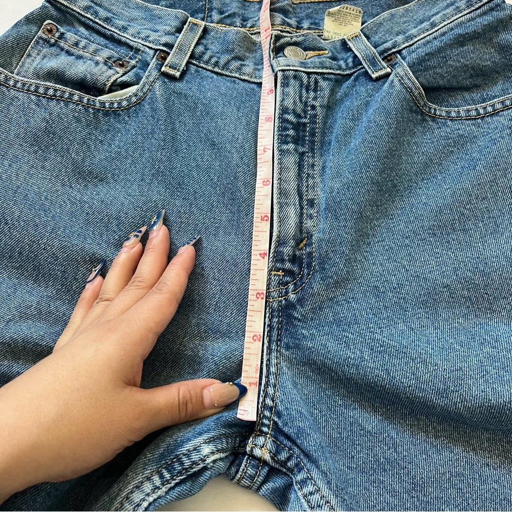 Classic Blue Levi’s Denim Jeans 550s - Picture 6 of 11